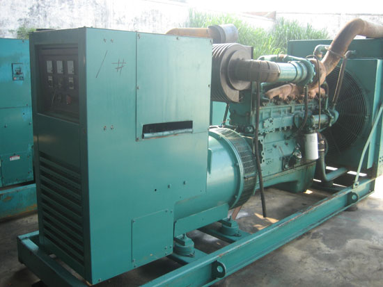 金堂租赁发电机- 发电机碳刷磨损的原因是什么