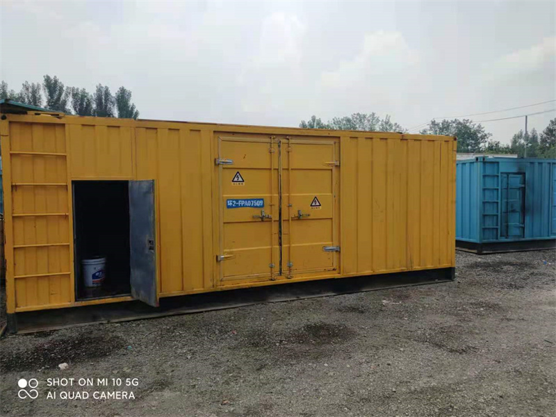 金堂200KW柴油发电机组需要配备什么型号的电缆线？