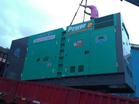 金堂柴油发电机组转速不稳定时，如何对发动机进行维护？