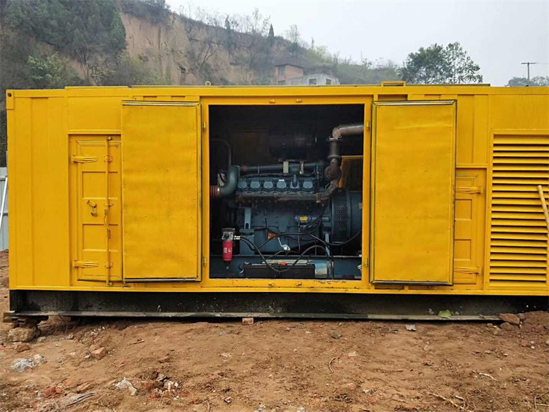 金堂发电机租赁冷却液的沸点降低到多少时需要更换