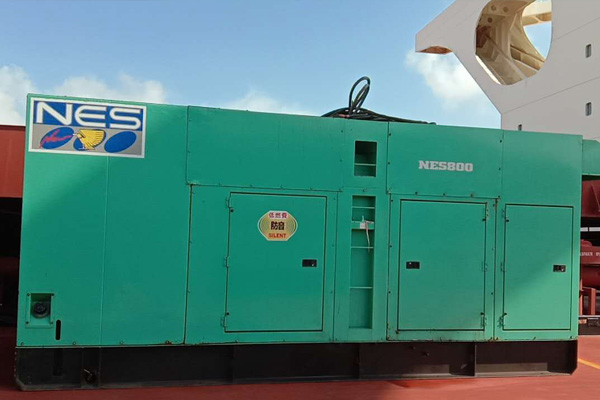 金堂如何检测发电机组中性点接地是否良好？