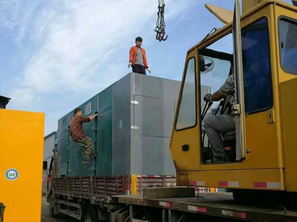 金堂更换水冷式机油散热器密封件的操作流程是怎样的？